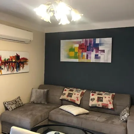 Magaly T3 A 50 M De La Centre * ולראס-פלאז'