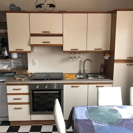 דירה Magaly T3 A 50 M De La Centre ולראס-פלאז'