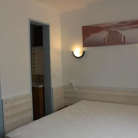 Magaly T3 A 50 M De La Et De Centre Avec Linge De Lit Et Menage Inclus Appartement